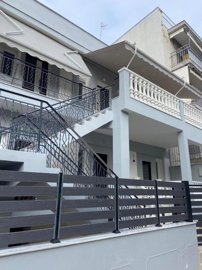 Ifos Apartments Солун Екстериор снимка