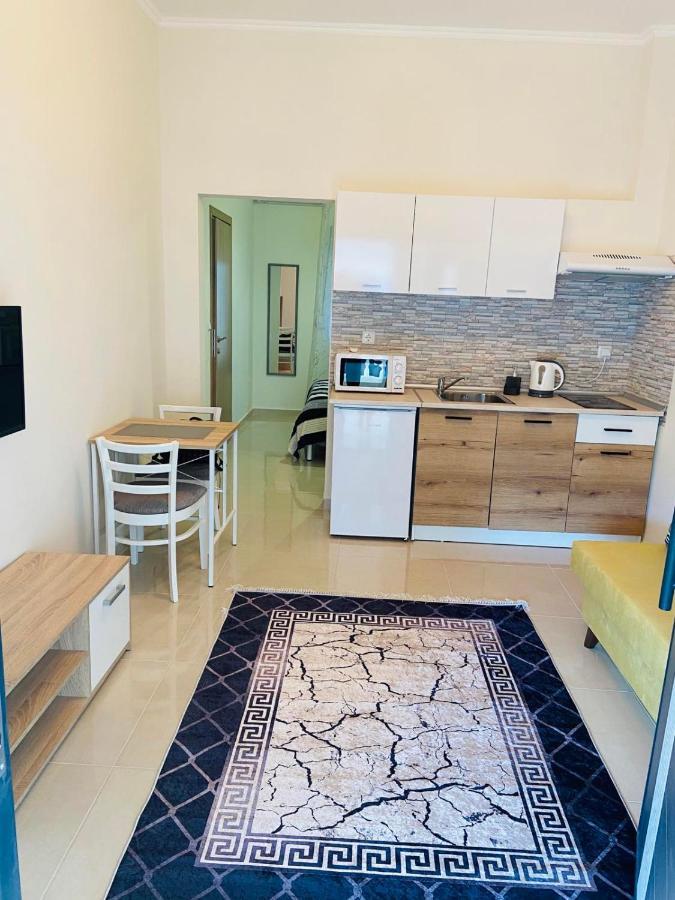 Ifos Apartments Солун Екстериор снимка